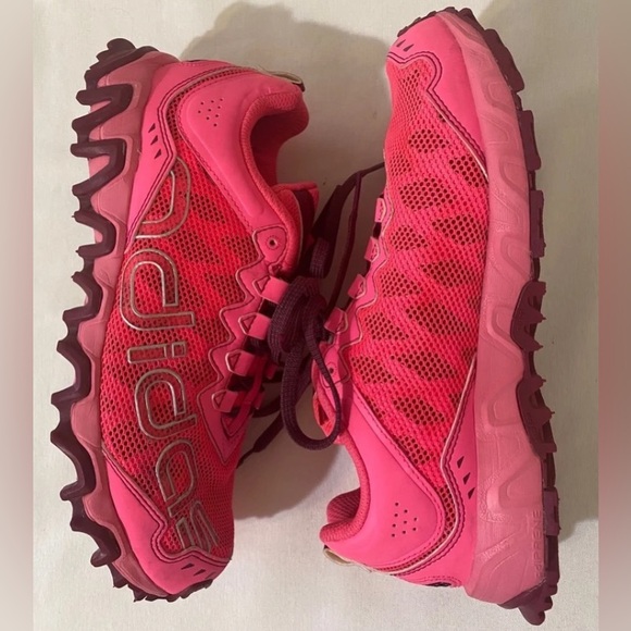 Adidas Performance Vigor TR4
Trail Running Shoes
Ortholite
C75964
Size 6 - Picture 3 of 11